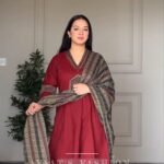 Maroon Gown Three-Piece❤️