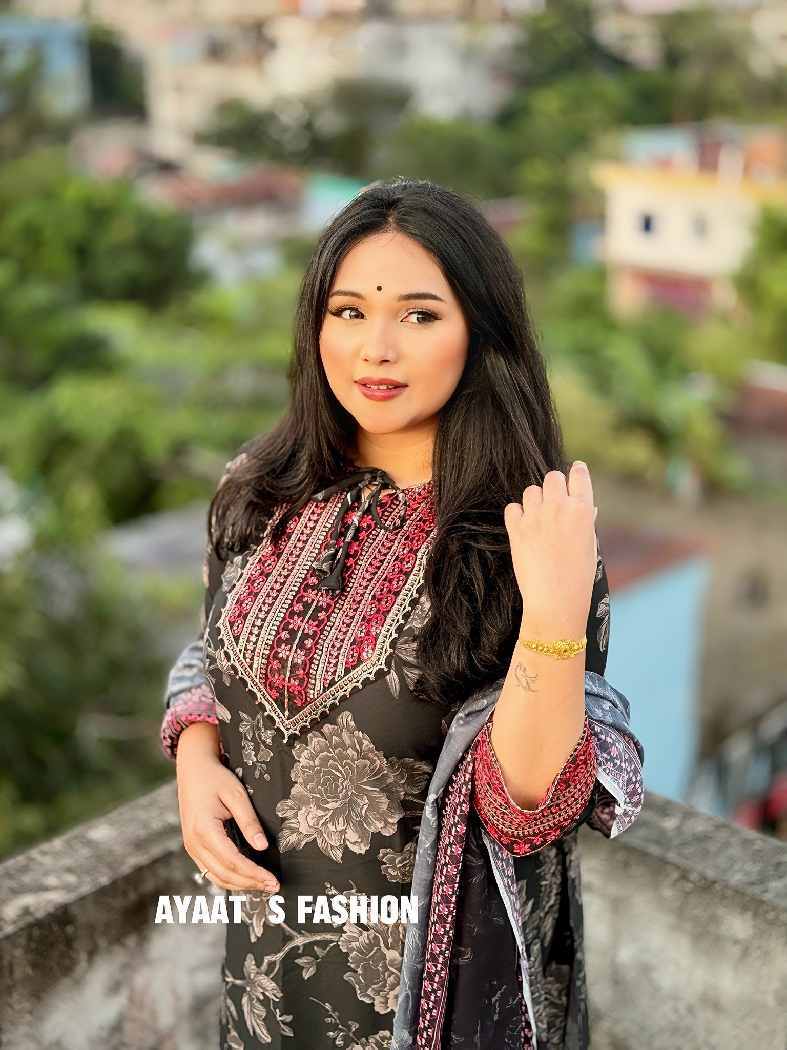 2026/02/1000104685.jpg Sequins & Designer Embroidery Three-Piece đ¤ - Image 1