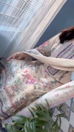 Noor-e-Gul Ethnic Suit 🕊️ - Image 4